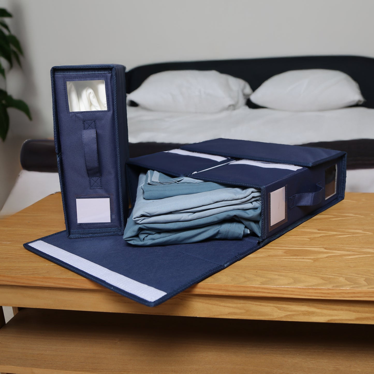 Bed sheet organizers