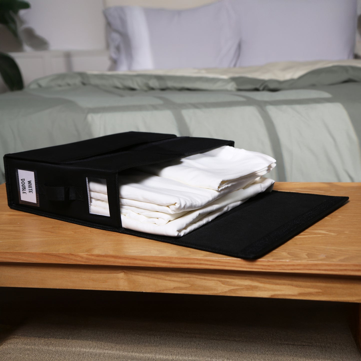 Bed sheet organizers